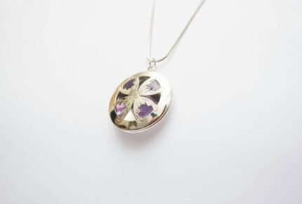 round shape pendant