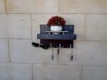 Cloth Hanger & Key Rack stand Black Key Holder  Wall Hanger for Hanging Keys - Image 2